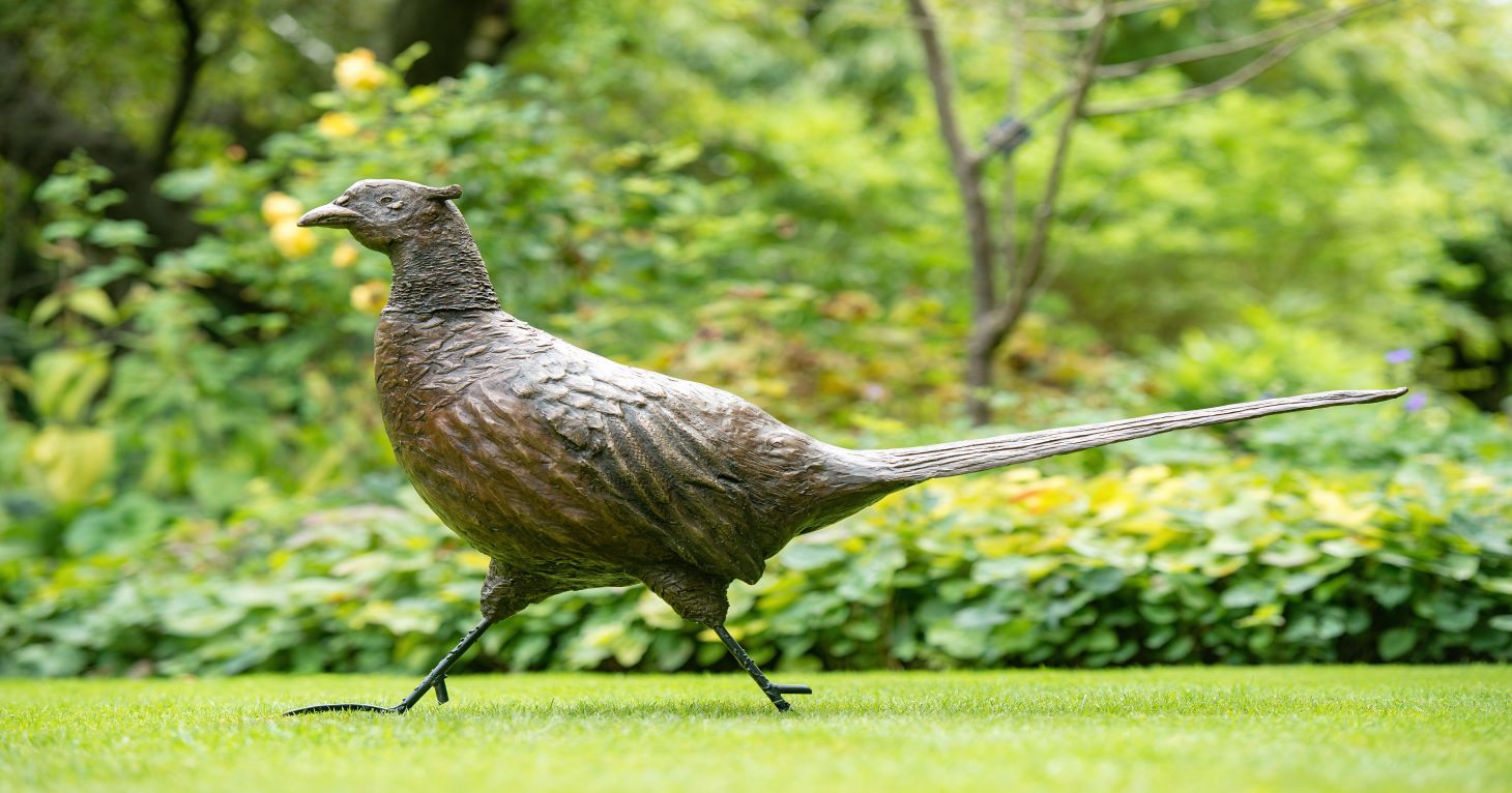 Creating Spaces sculpture exhibition at Miserden