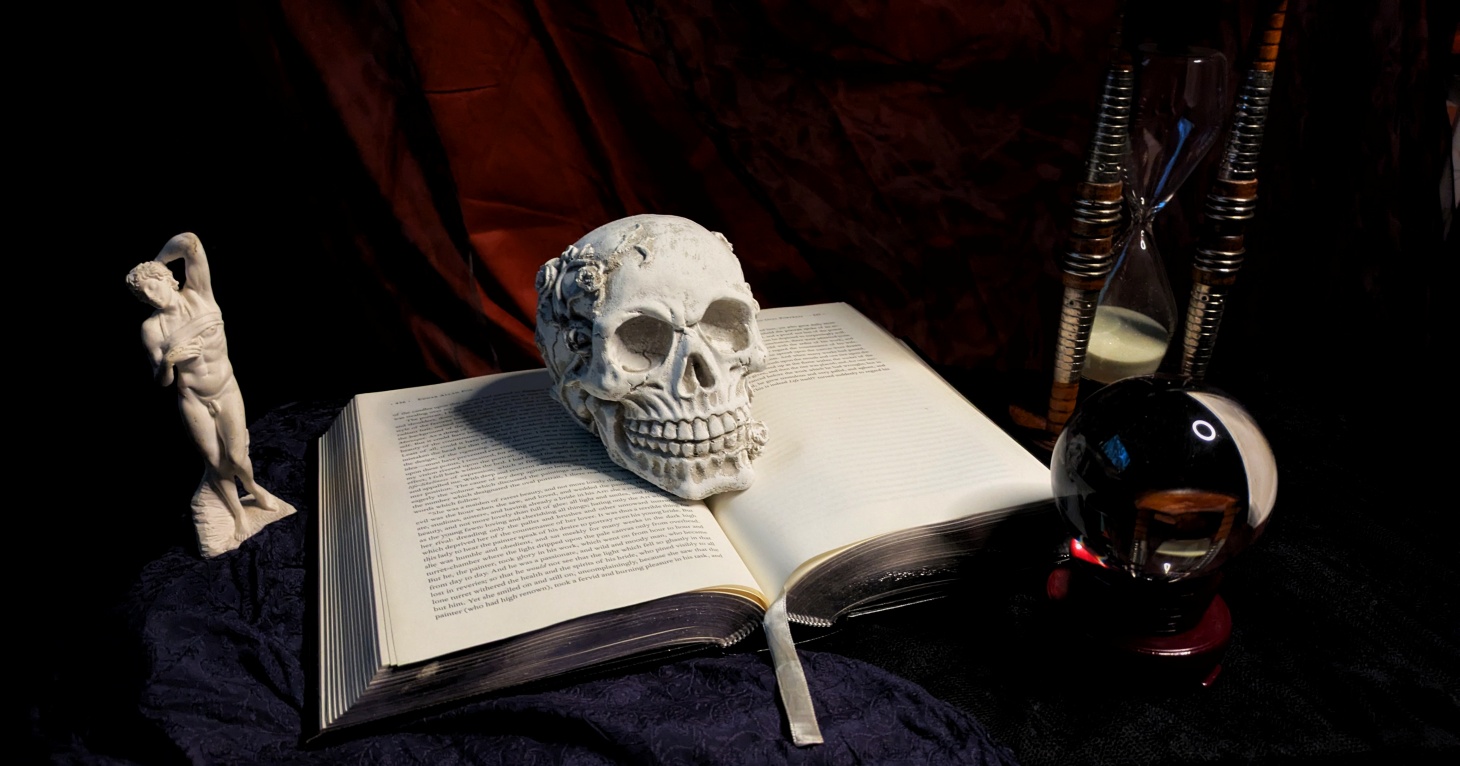 Award-winning theatre company celebrates five years of fright at Cheltenham Literature Festival