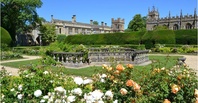 6 gorgeous Cotswold garden wedding venues