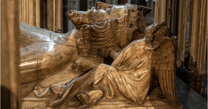 Two Gloucestershire attractions feature in new documentary about the 'worst king of England'