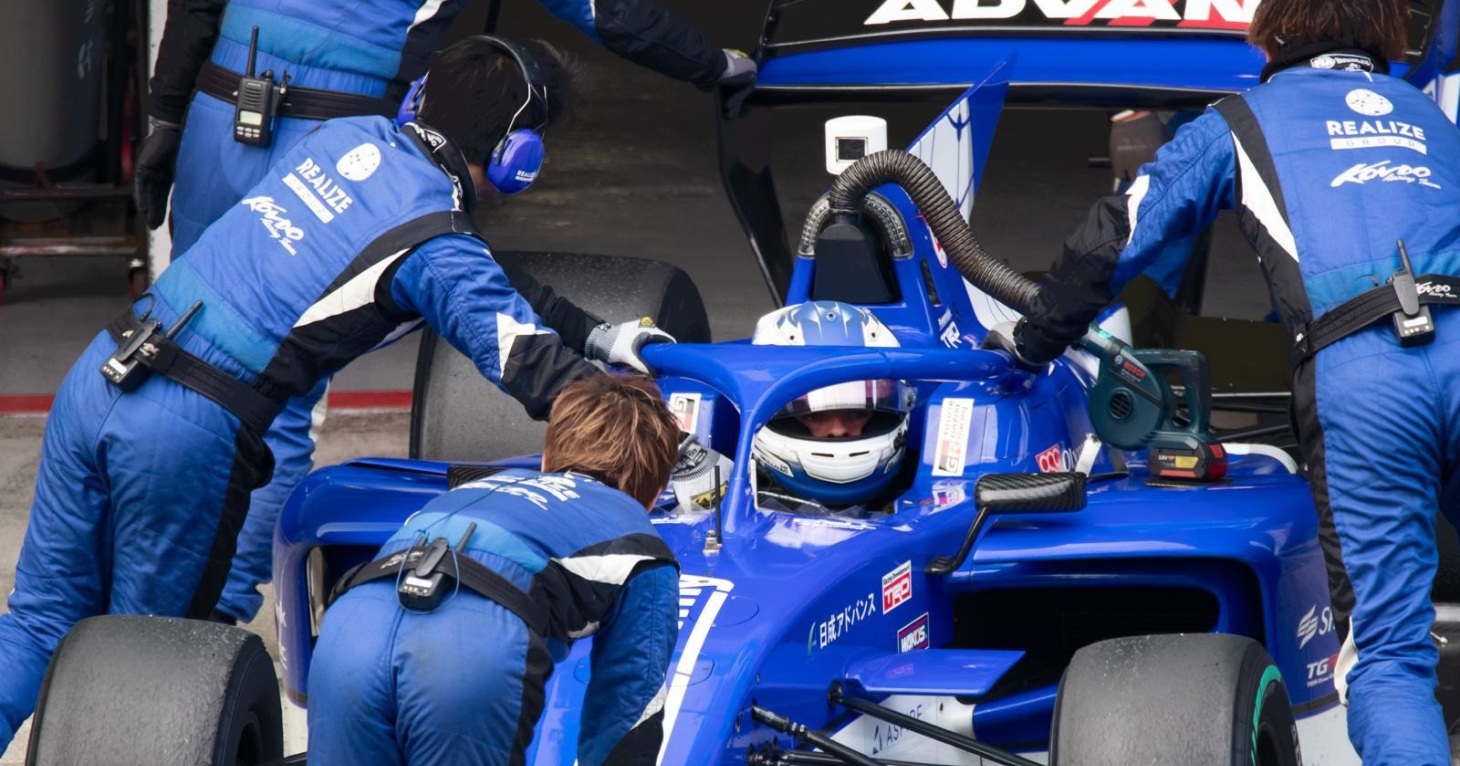 Cheltenham's teenage Formula 1 hopeful signs career-defining deal to race in Japan