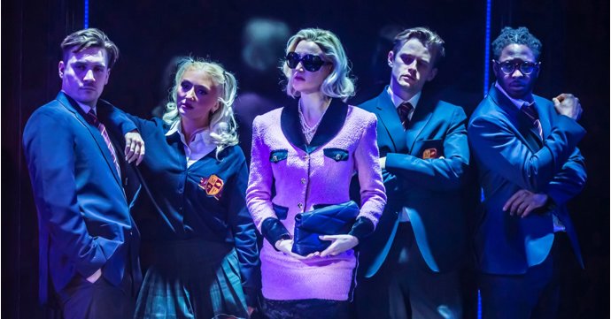 Step back in time and take part in the ultimate '90s night out at Cheltenham's Everyman Theatre