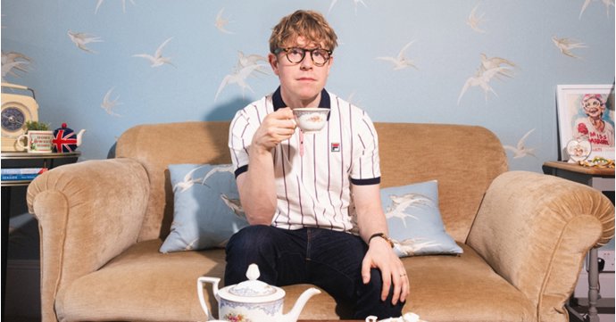 TV comedian and podcaster brings stand-up show to Gloucestershire