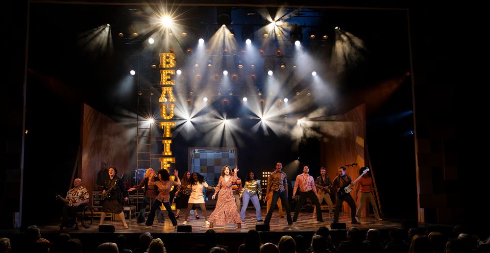 Do the locomotion this November 2022 as Beautiful The Carole King Musical comes to Cheltenhams Everyman Theatre stage.