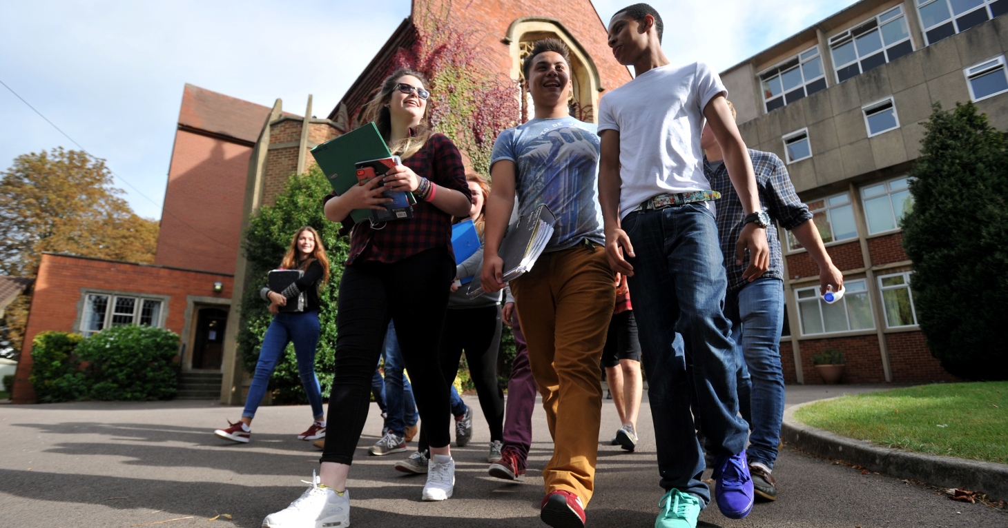 6 biggest benefits of Dean Close School's Easter Revision Course