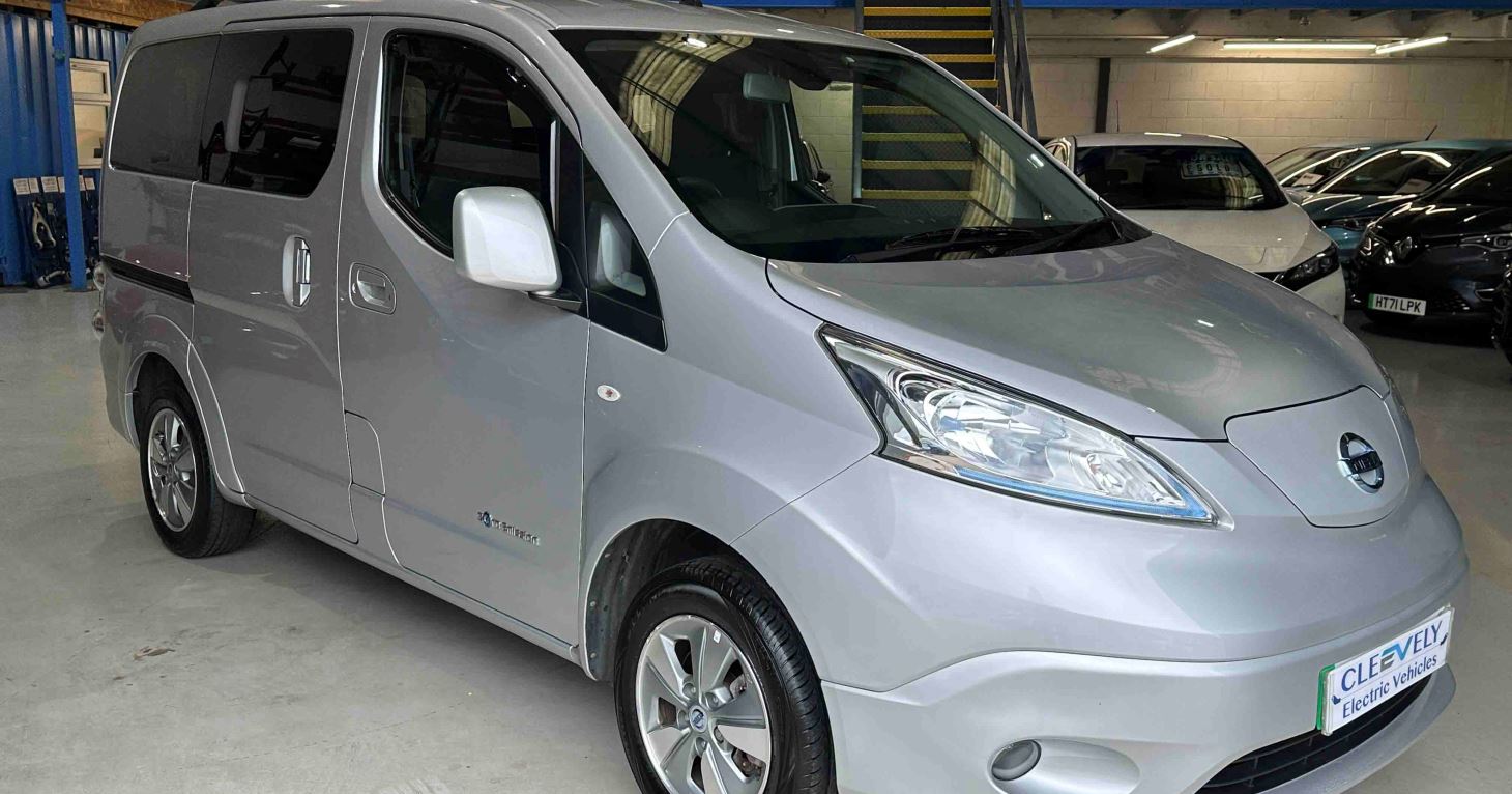 The rare electric seven seater that&#x27;s got all the space you&#x27;ll need &#x2014; whatever your cargo