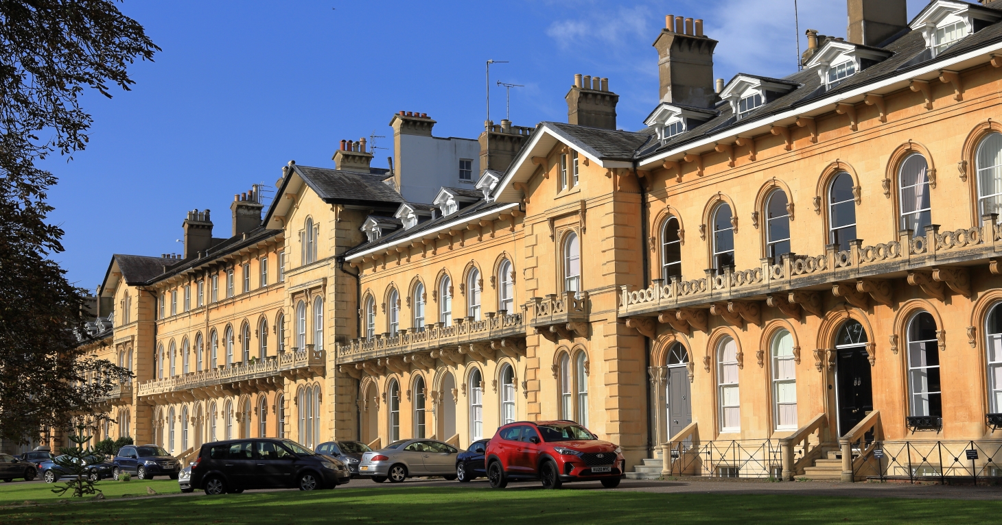 9 reasons for families to relocate from London to Gloucestershire