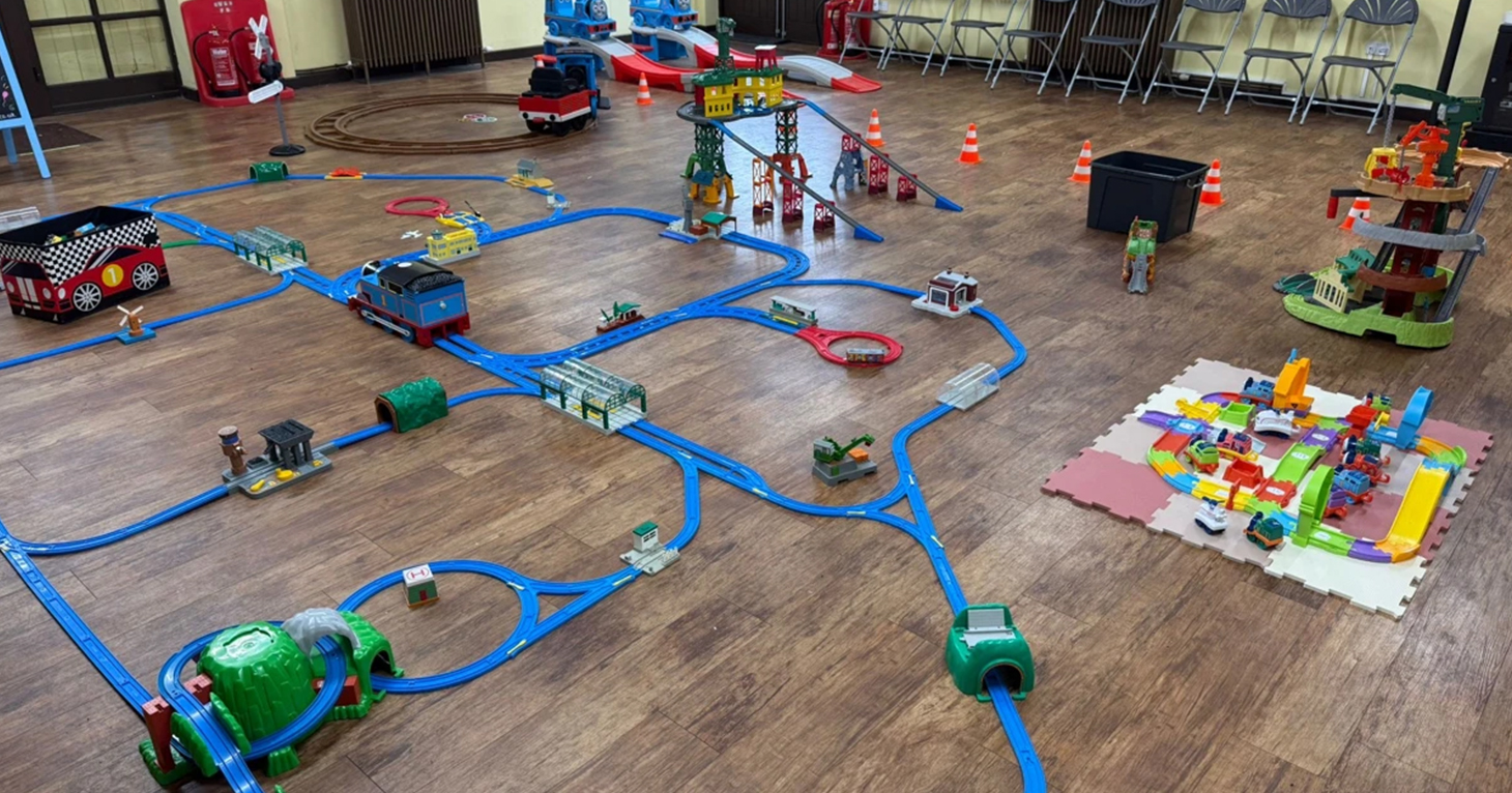 Enjoy imaginative play with a trip on board the Gloucestershire Warwickshire Steam Railway