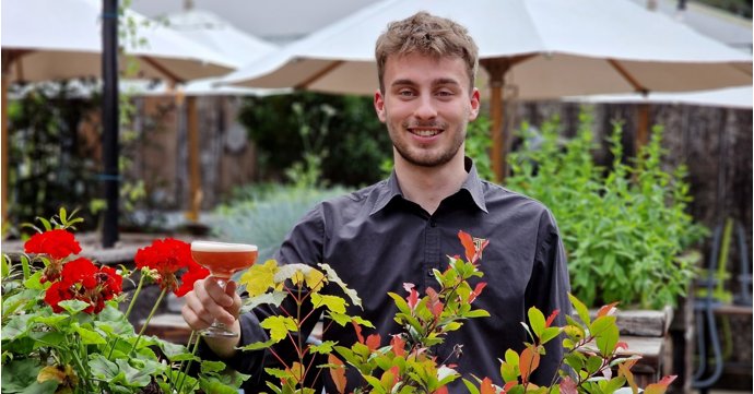 Cirencester bar introduces new low-waste drinks to help save the planet