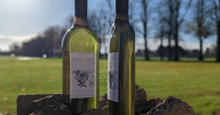 Cotswold wine is the first in the UK to be sold in sustainable flat bottles
