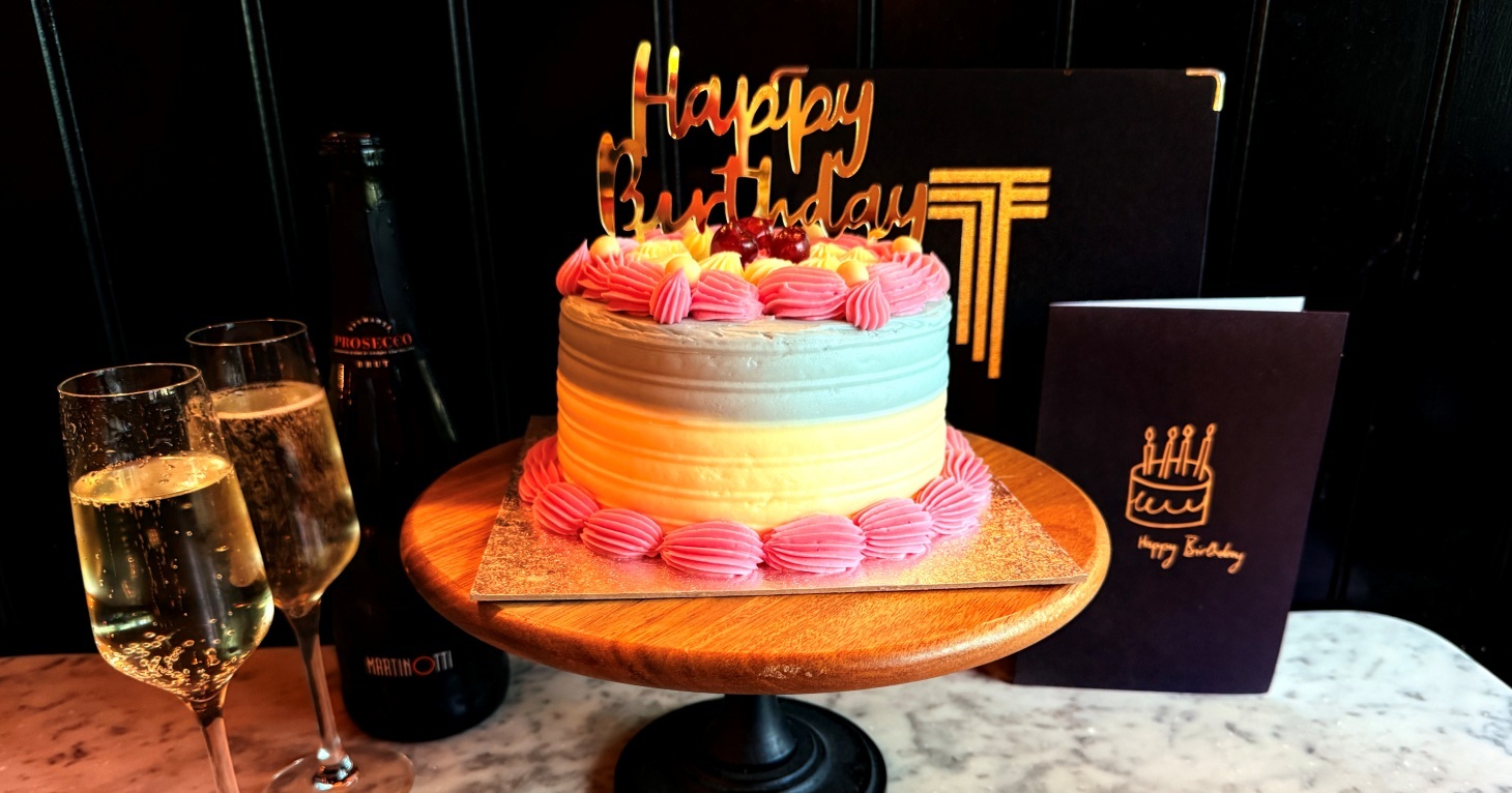 Cotswolds bar and restaurant celebrates eight years with special birthday offer and new autumn menu