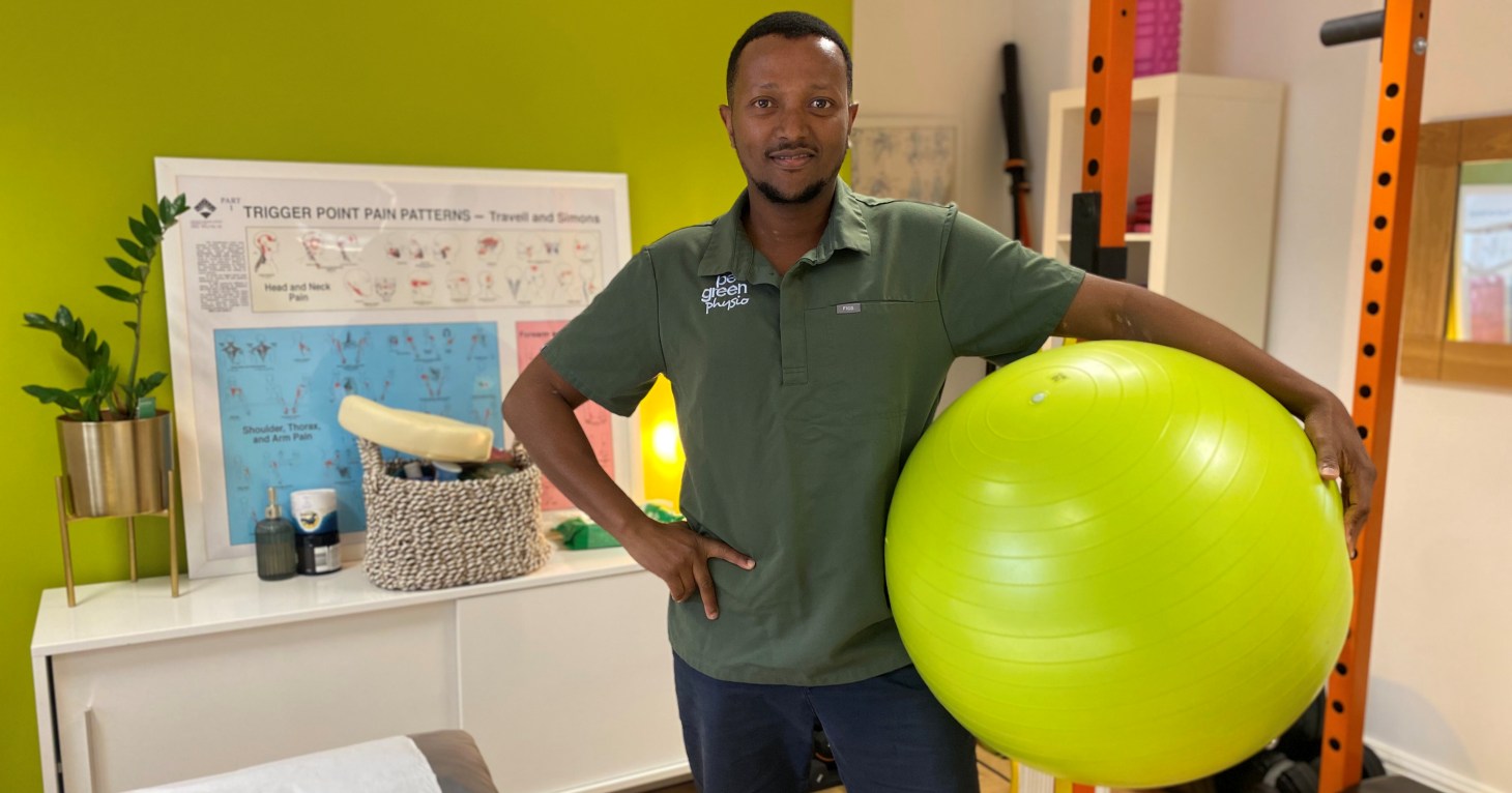 How a Cheltenham physio helps neuro patients regain mobility and independence by taking the clinic to them