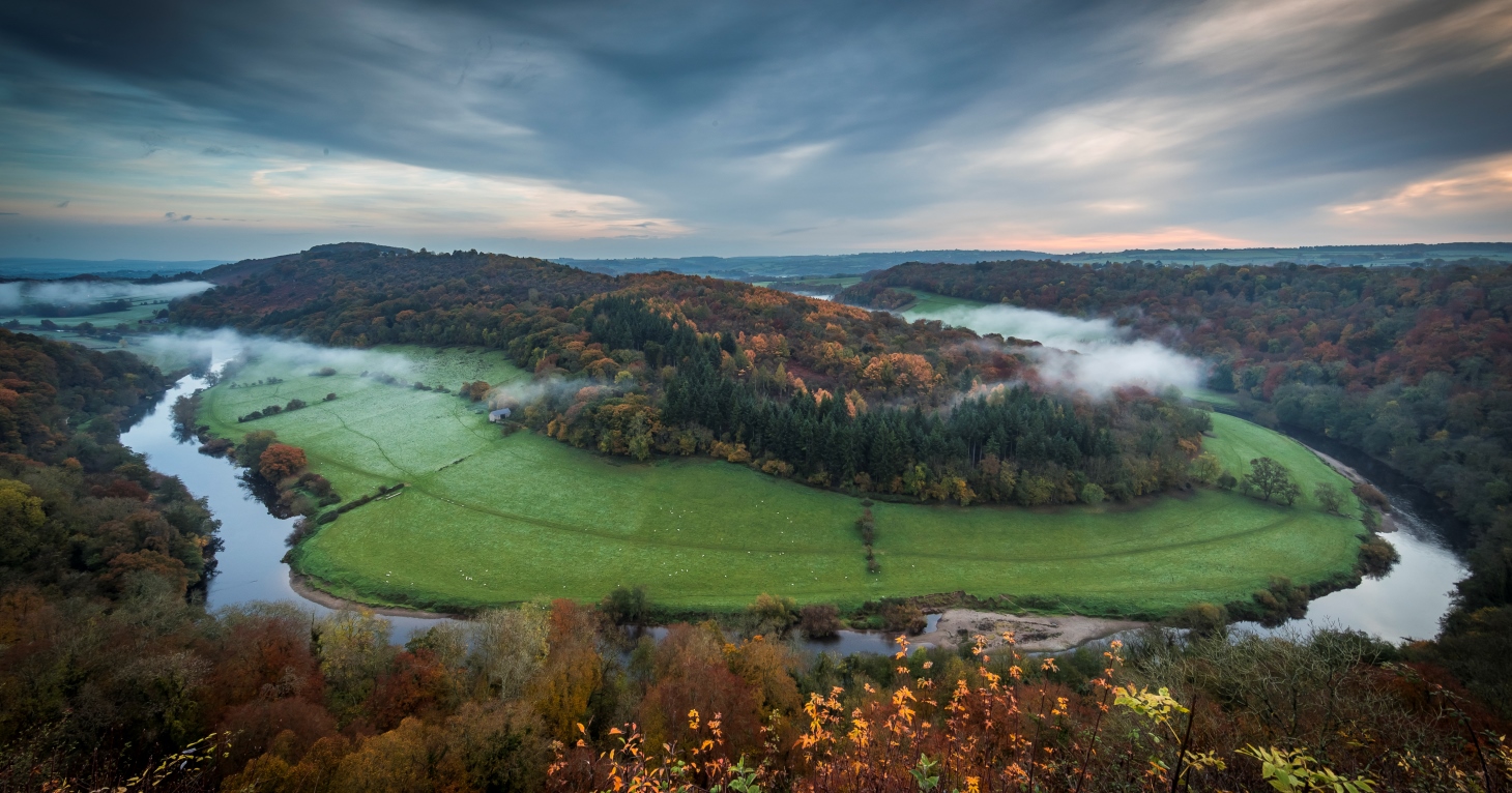 Symonds Yat Rock viewpoint in autumn