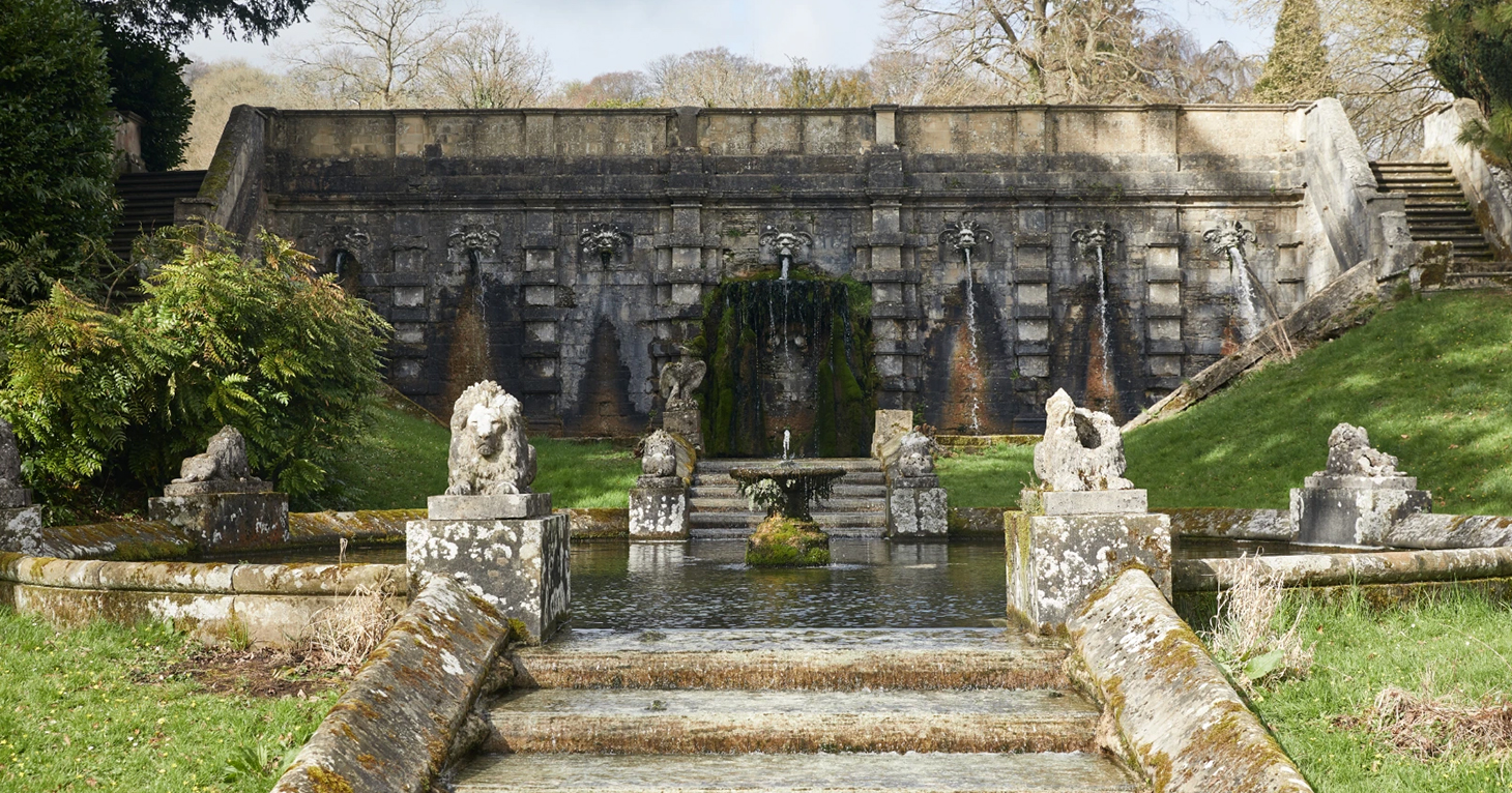 13 glorious gardens to visit in Gloucestershire
