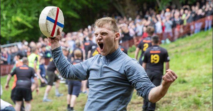 Gloucestershire Cheese Rolling 2024