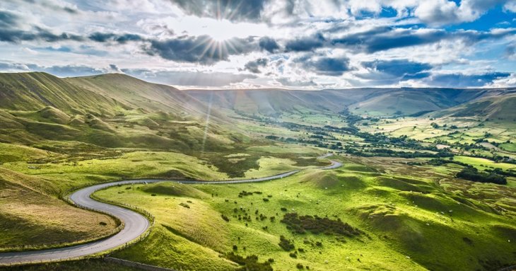 Roadtrippers in the UK are spoiled for choice, with sandy Blue Flag beaches, UNESCO-listed landmarks and even Top Gear approved test tracks to enjoy  plus, some iconic selfie spots along the way.