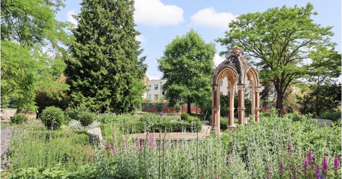Cheltenham parks win seven international Green Flag awards