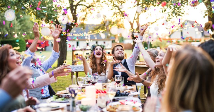 From hiring a pop-up bar to decorating your garden, Gloucestershire couples can plan an unforgettable at-home wedding celebration with SoGloss latest hot list.